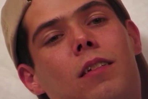 those gay males Love To take up with the tongue And Kiss Their Smooth Feet