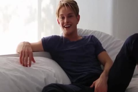 Danish teen - Jett black (Jeppe Hansen - Denmark) gay Sex 1