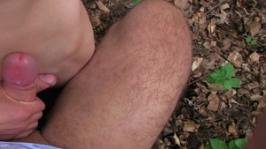 Brown-haired cutie sucks 10-Pounder and acts real wicked