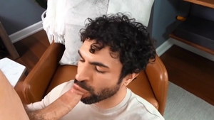 DrillMyHole.com - Muscled american gay enjoys gagging