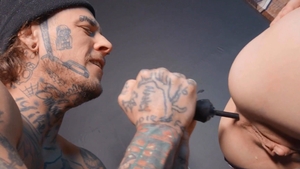 Bromo US - Pierced wet american blond hair doggy fuck indoors