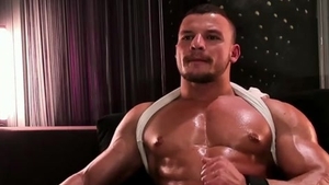 Oliver's handsome Muscle Gains