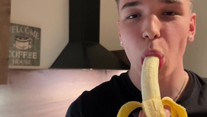 East Boys - Gay Justin POV handjob