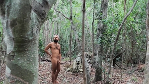 Str8 Chaser: Two Bears Get Down and Dirty