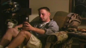 Active Duty: Cameraman's Cravings for Gay Twinks