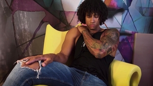 HotAFmen: Thick Neck, Gold Chain & Ass